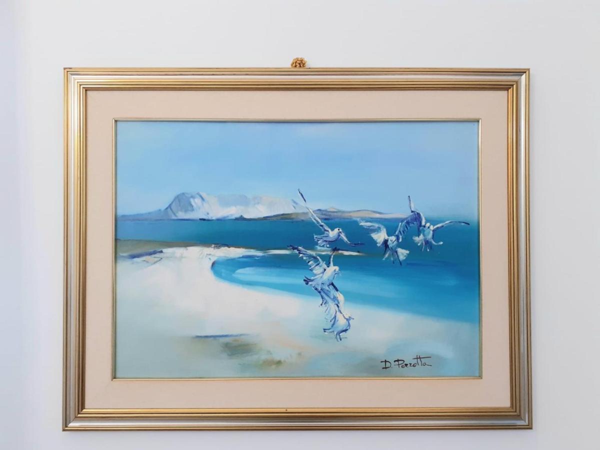 Stazzo San Teodoro Piscina Condivisaアパートメント エクステリア 写真